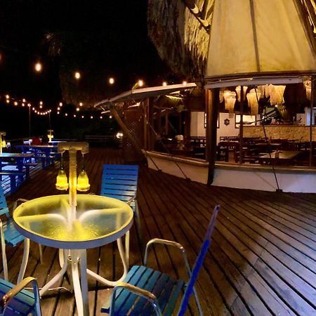Villa Caribe Lívingston エクステリア 写真