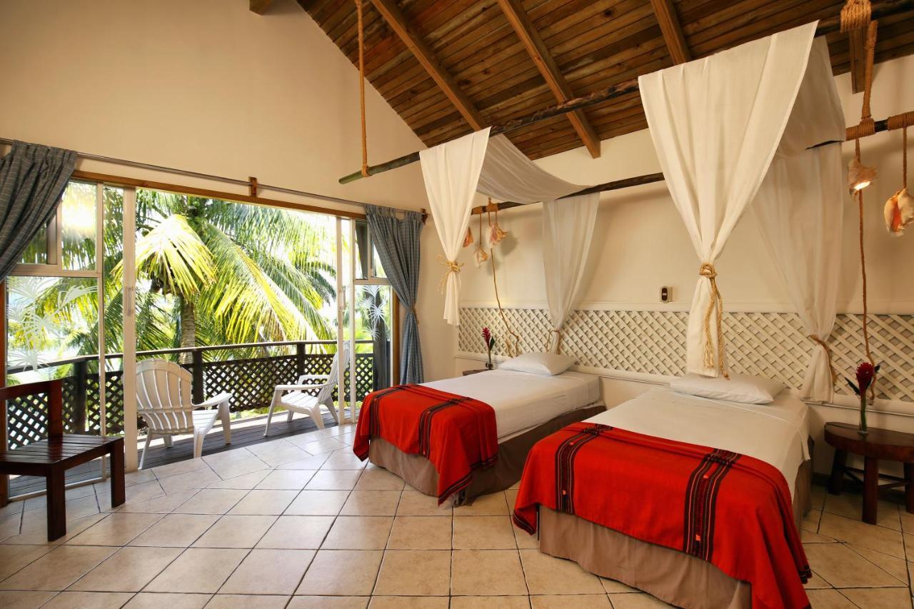 Villa Caribe Lívingston エクステリア 写真