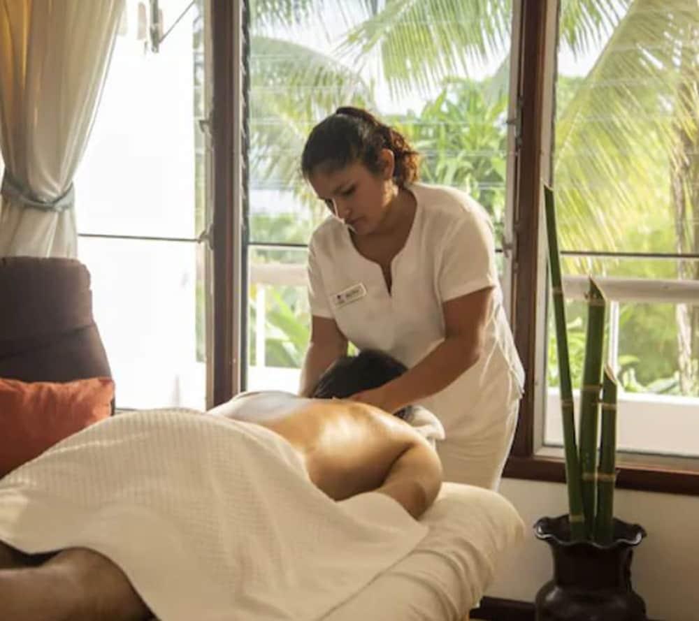 Villa Caribe Lívingston エクステリア 写真