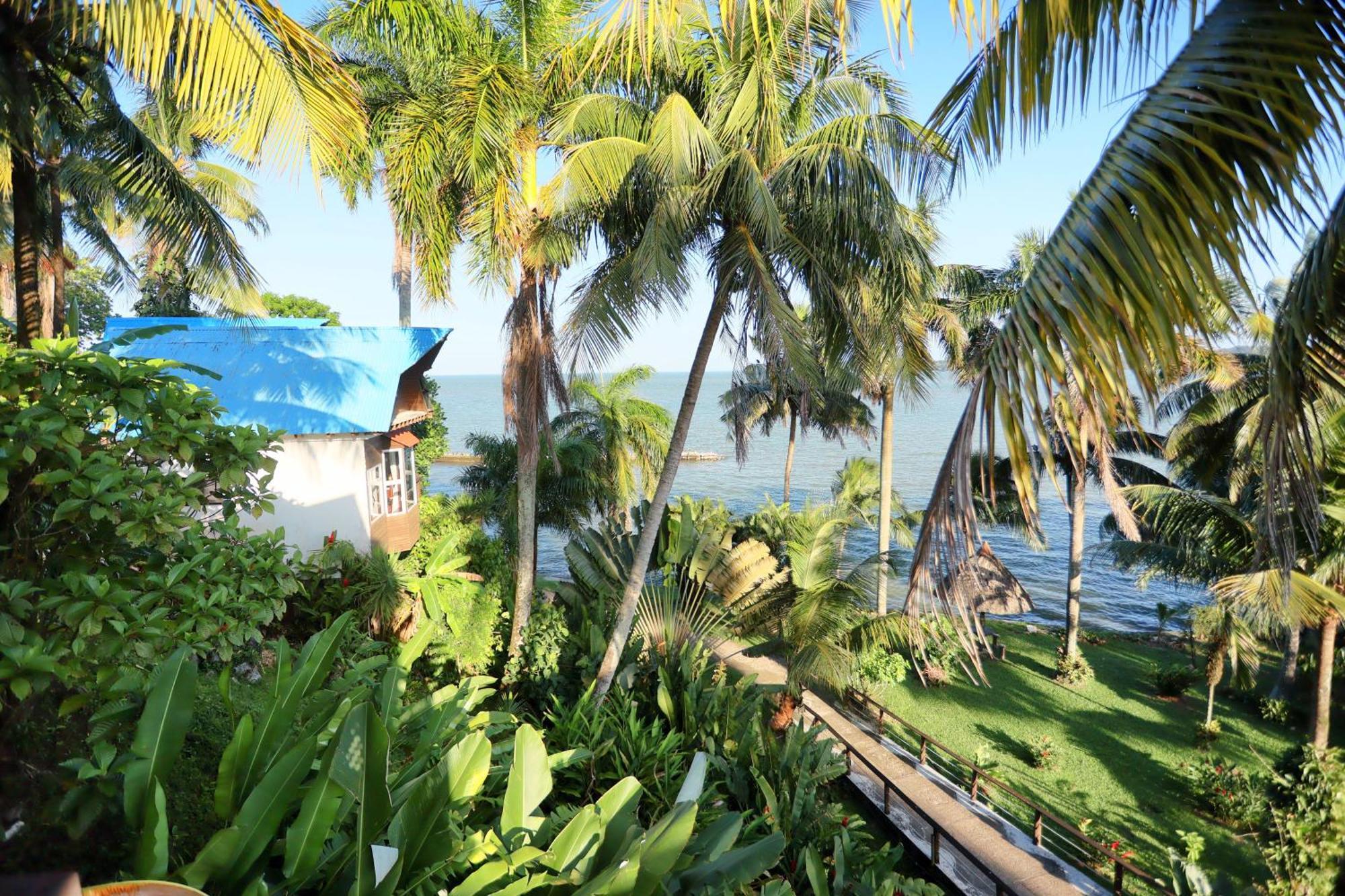 Villa Caribe Lívingston エクステリア 写真
